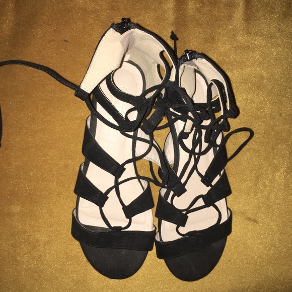 Topshop Black Gladiator Sandals with Gold Accents - Picture 2 of 3